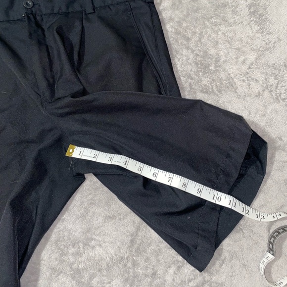 Black Nike Golf Shorts - Picture 5 of 6